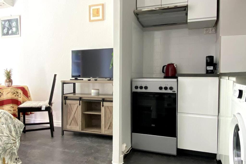 Studio Balcon, Centre Ville, Proximite Plages, Commerces, Restaurants, Musees... Antibes Ngoại thất bức ảnh