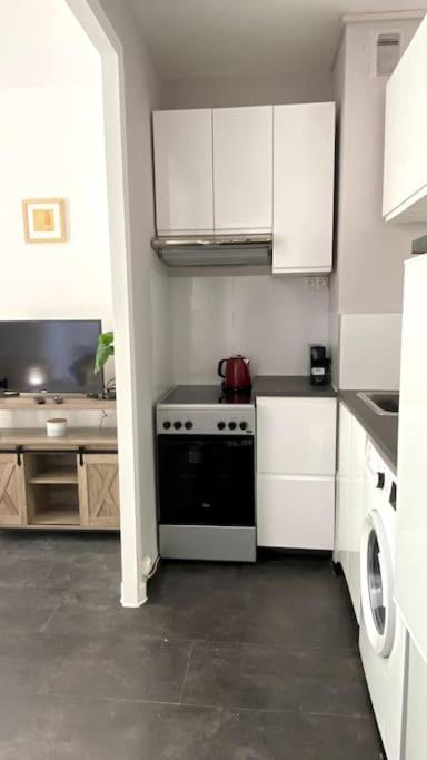 Studio Balcon, Centre Ville, Proximite Plages, Commerces, Restaurants, Musees... Antibes Ngoại thất bức ảnh