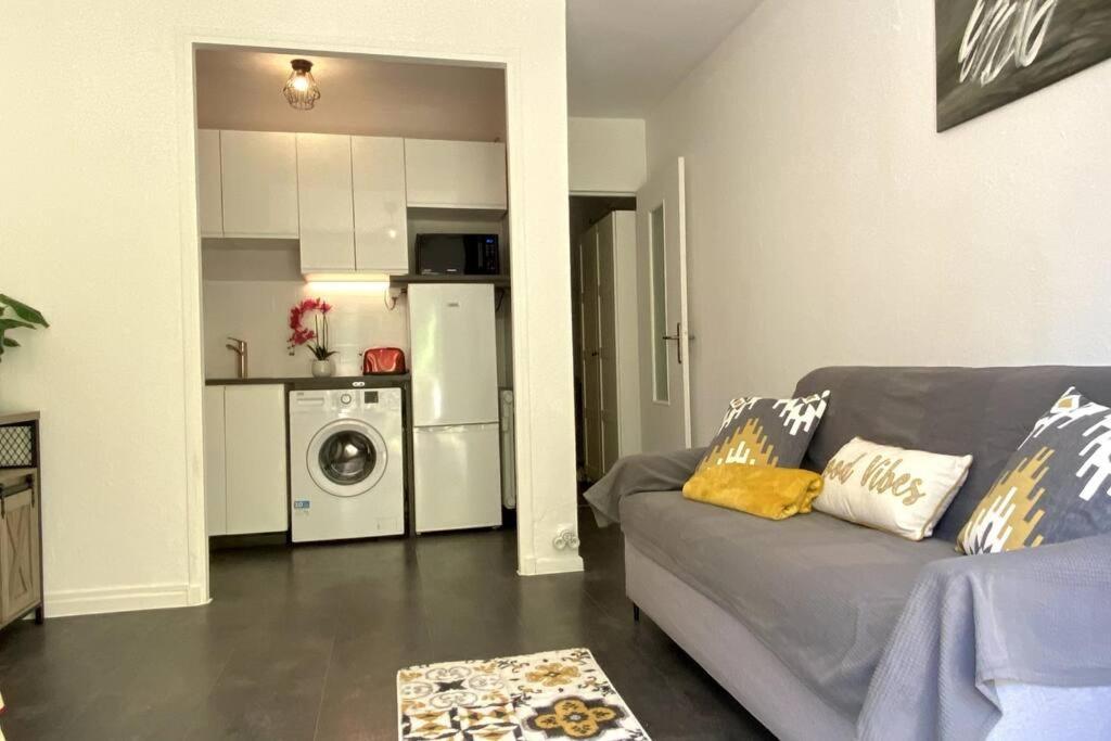 Studio Balcon, Centre Ville, Proximite Plages, Commerces, Restaurants, Musees... Antibes Ngoại thất bức ảnh